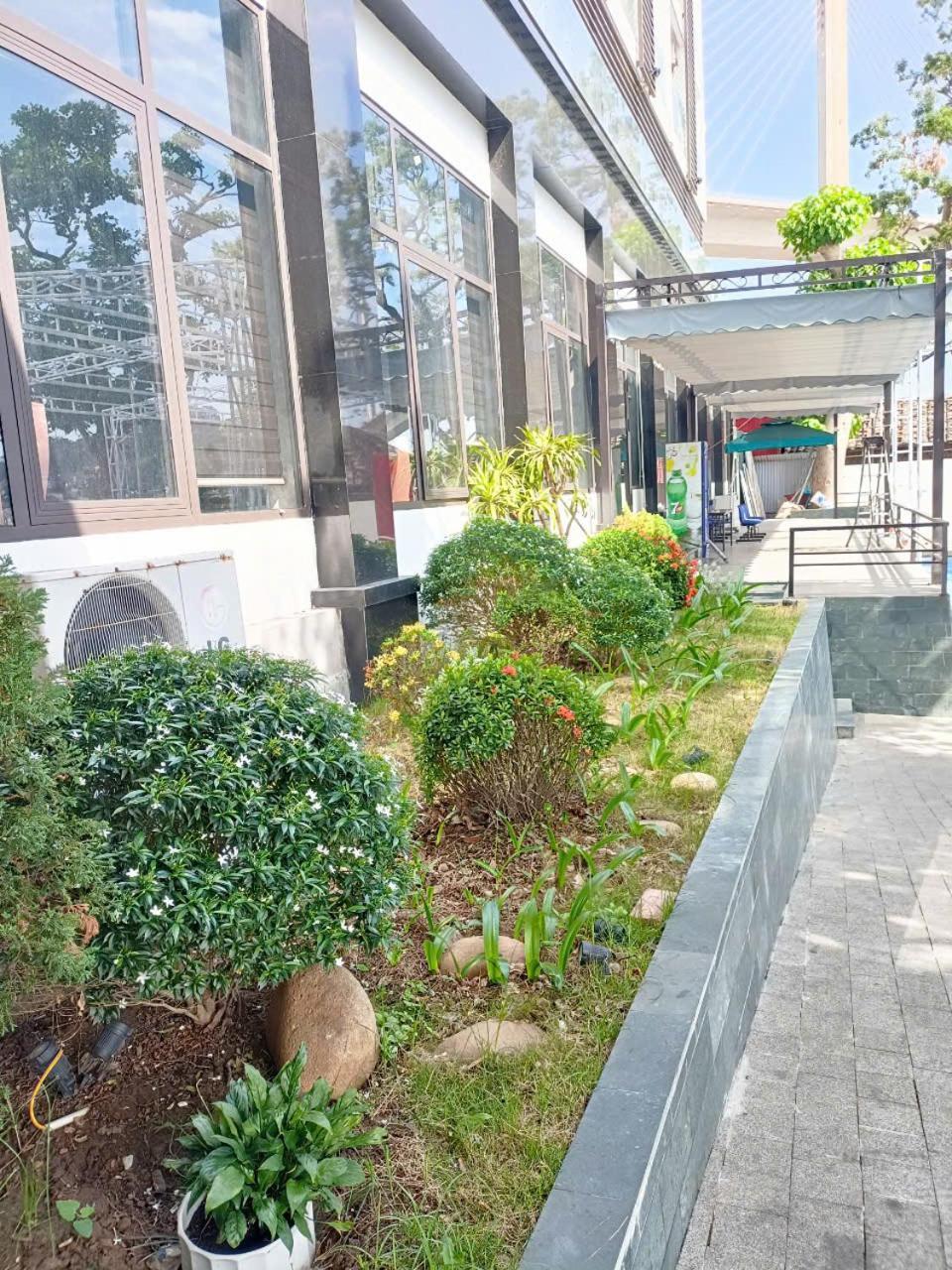 Bach Dang Ha Long Hotel Bagian luar foto